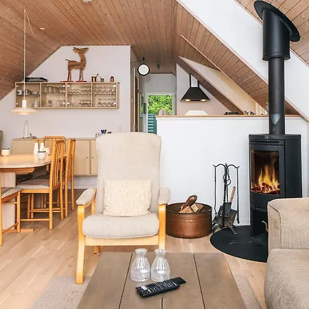 Feriehus 4 Star In Bording Korning